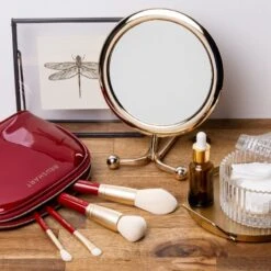 BrushArt Brush Set Cardinal 17 BrushArt Brush Set Cardinal -Estée Lauder Boutique brushart brush set cardinal kit de pinceaux 7