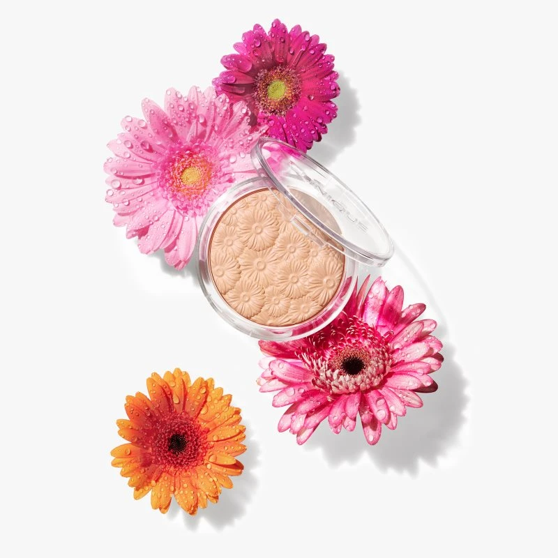 Clinique Powder Pop™ Flower Highlighter 4 Clinique Powder Pop™ Flower Highlighter – Image 2
