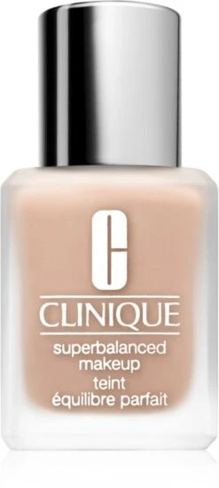 Clinique Superbalanced™ Makeup