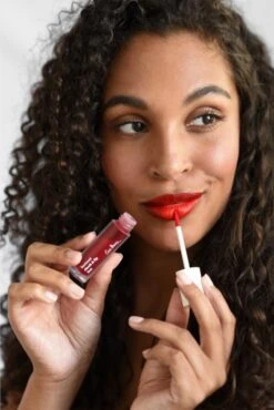 Ere Perez Beetroot 7 Ere Perez Beetroot -Estée Lauder Boutique ere perez beetroot stick bicolore levres et joues 1