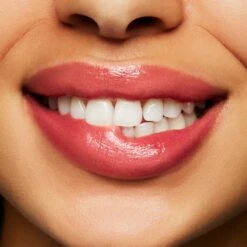 MAC Cosmetics Glow Play Lip Balm 12 MAC Cosmetics Glow Play Lip Balm -Estée Lauder Boutique mac cosmetics glow play lip balm baume a levres nourrissant 4