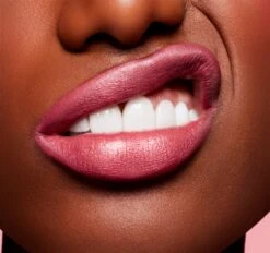 MAC Cosmetics Rethink Pink Lustreglass Lipstick -Estée Lauder Boutique mac cosmetics rethink pink lustreglass lipstick rouge a levres brillant 3