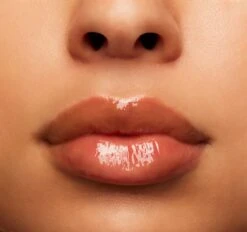 MAC Cosmetics Squirt Plumping Gloss Stick 13 MAC Cosmetics Squirt Plumping Gloss Stick -Estée Lauder Boutique mac cosmetics squirt plumping gloss stick brillant a levres en stick 3