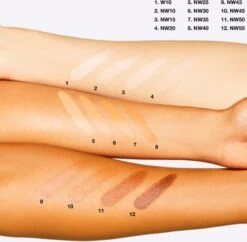 MAC Cosmetics Studio Fix 24-Hour SmoothWear Concealer 9 MAC Cosmetics Studio Fix 24-Hour SmoothWear Concealer -Estée Lauder Boutique mac cosmetics studio fix 24 hour smoothwear concealer correcteur longue tenue 3
