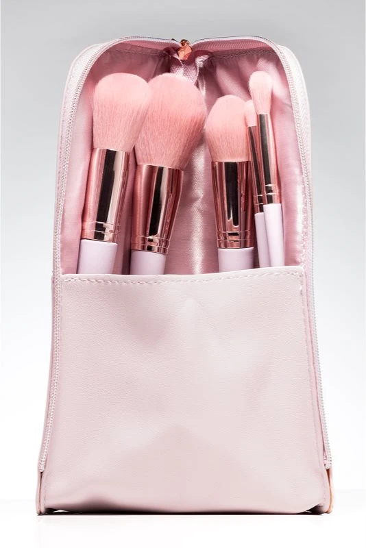 Notino Charm Collection Make-up Brush Set With Cosmetic Pouch 10 Notino Charm Collection Make-up Brush Set With Cosmetic Pouch – Image 8