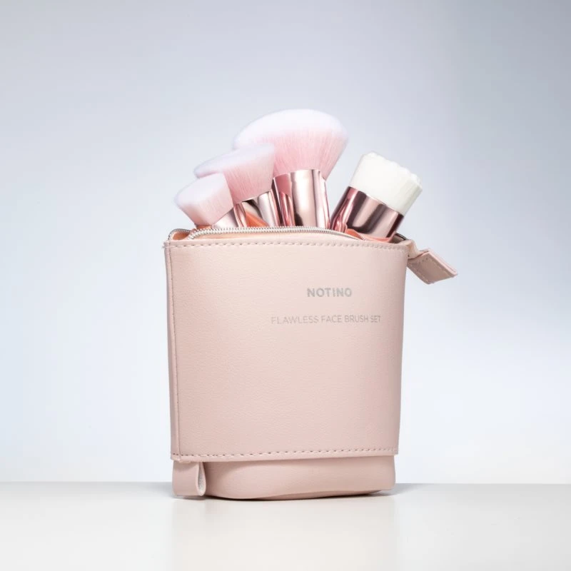 Notino Glamour Collection Flawless Face Brush Set 8 Notino Glamour Collection Flawless Face Brush Set – Image 6