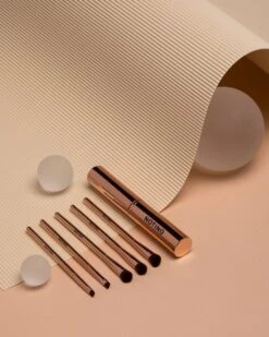 Notino Luxe Collection Eyes & Brow Brush Set 19 Notino Luxe Collection Eyes & Brow Brush Set -Estée Lauder Boutique notino luxe collection eyes brow brush set kit de pinceaux fard a paupieres 8