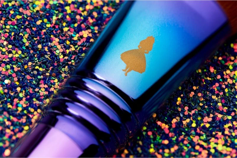 Sigma Beauty Alice In Wonderlad Brush Set 10 Sigma Beauty Alice In Wonderlad Brush Set – Image 8