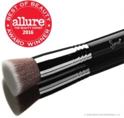 Sigma Beauty F80 Flat Kabuki™ -Estée Lauder Boutique sigma beauty f80 flat kabuki pinceau kabuki plat 2