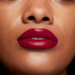 Smashbox Halloween Horror Collection Be Legendary Prime & Plush Lipstick 11 Smashbox Halloween Horror Collection Be Legendary Prime & Plush Lipstick -Estée Lauder Boutique smashbox halloween horror collection be legendary prime plush lipstick rouge a levres cremeux 2