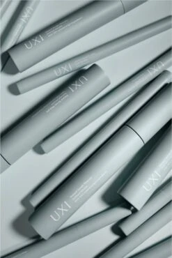 UXI BEAUTY Natural Serum Mascara -Estée Lauder Boutique uxi beauty natural serum mascara mascara volume et definition 3