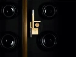 Yves Saint Laurent Sequin Crush 14 Yves Saint Laurent Sequin Crush -Estée Lauder Boutique yves saint laurent sequin crush fard a paupieres scintillant 5